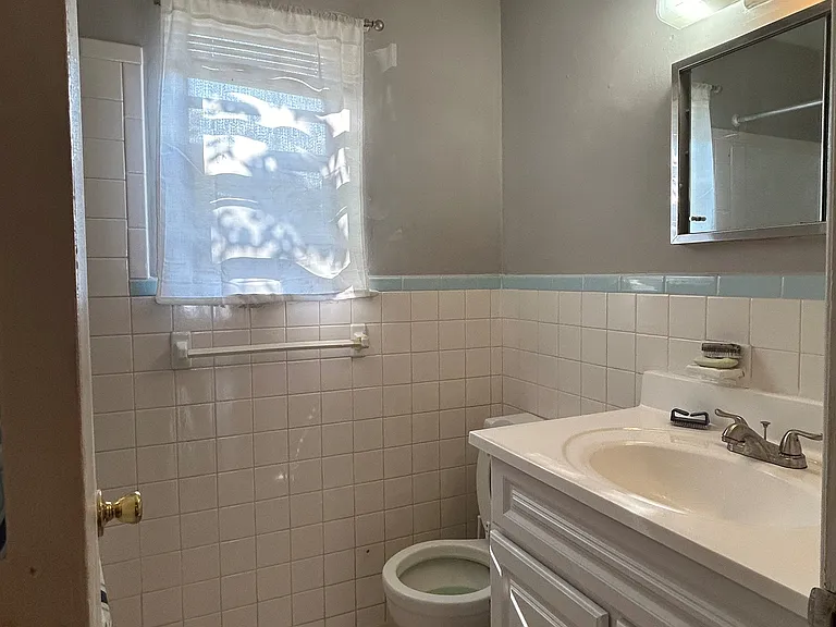 3428 Morrell Ave #2 — Photo 10