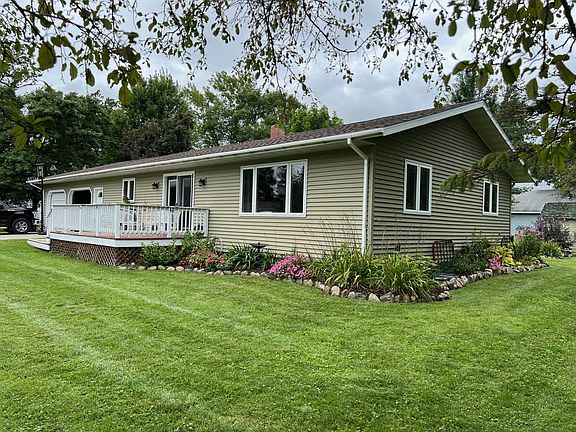 4th image of 232 4th St