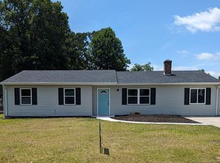 202 Princeton Dr, Jacksonville, NC 28546