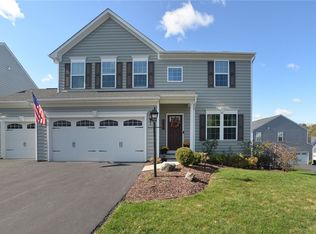 1036 Oakbrooke Dr, Canonsburg, PA 15317