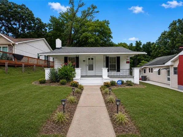 1306 Forrest St, High Point, NC 27262