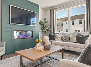 990 Sutherland Ln, Lawrenceville, GA 30043