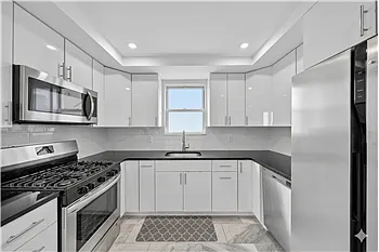 Building Photo - 106 White Rd