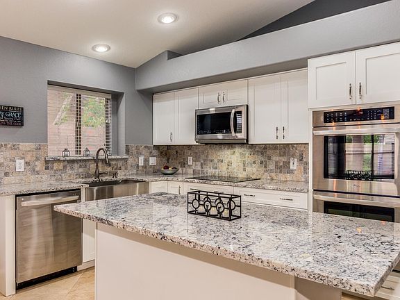 3rd image of 6312 W Oraibi Dr