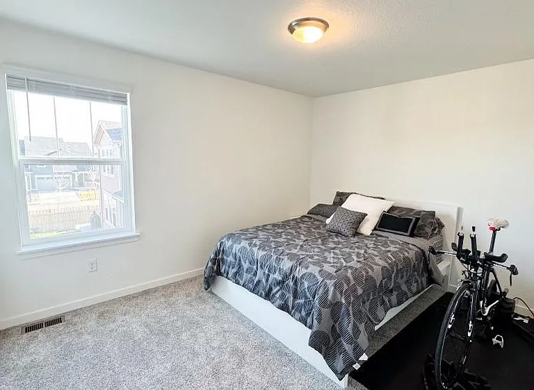 17934 Galapagos St — Photo 18