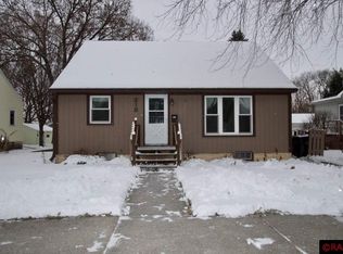 213 Hubbell Ave, Mankato, MN 56001