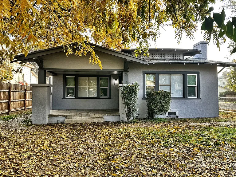 620 S Court St — Photo 2