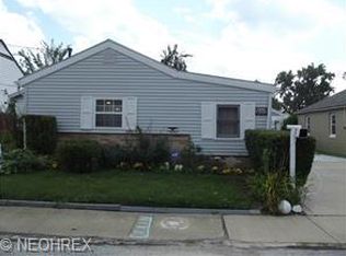 15002 Sunview Ave, Cleveland, OH 44128