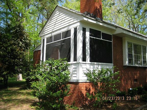 5th image of 1400 Blue Jay Ln