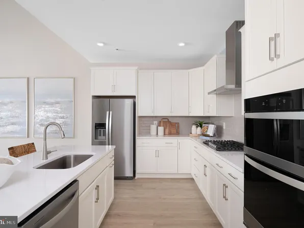 2640 Fairlight Dr, Middletown, DE 19709