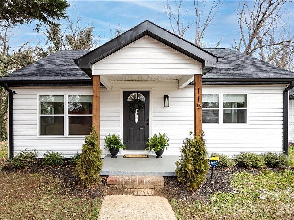 1st image of 115 Odaniel St