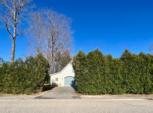 21 Saint Patrick Ave, Lewiston, ME 04240