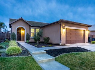 5846 E Booker Ave, Fresno, CA