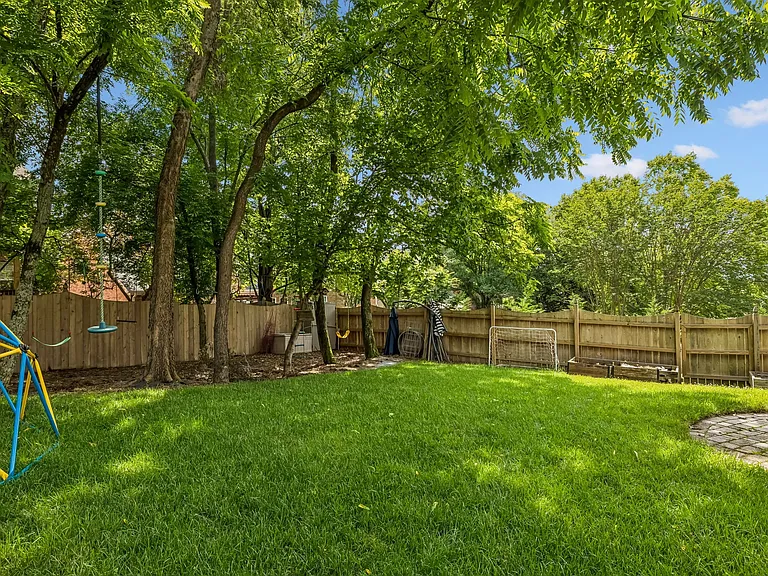 1717 Players Mill Rd — Photo 60
