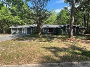 303 Meadowbrook Dr, Andalusia, AL 36420