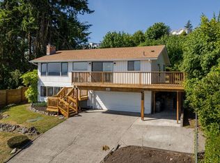 1410 Rainbow Ln, Camano Island, WA 98282