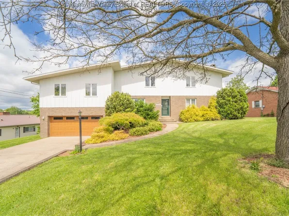 4608 Normar Rd, South Charleston, WV 25309