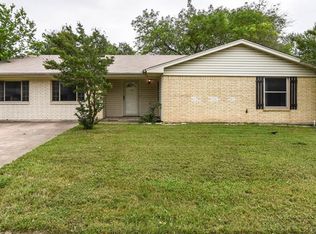 1906 Kangaroo Ave, Killeen, TX 76543