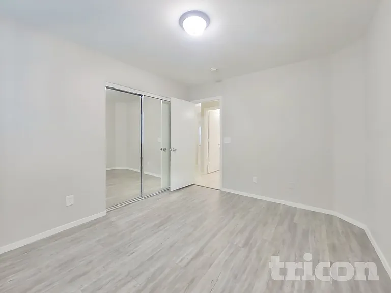 15456 W Desert Mirage Dr — Photo 13