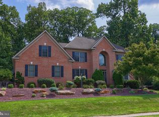 936 Aspen Ln, Red Lion, PA 17356