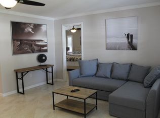 2908 Yorktown St, Sarasota, FL 34231