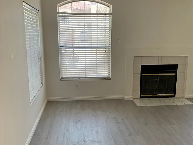 7617 Allerton Ave — Photo 7