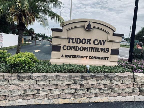 4th image of 9101 Tudor Dr #F108