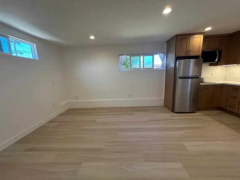 1775 Ridge View Dr — Photo 10