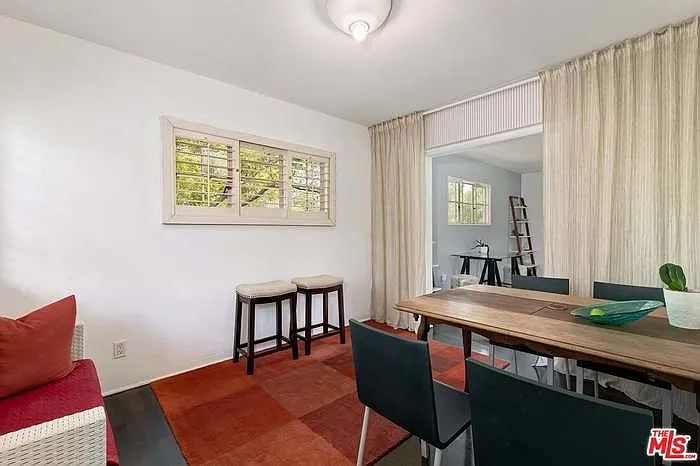 1 bed, 1.0 bath, 1018 sqft, $2,850 — Photo 3