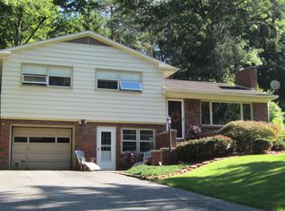 9 Overhill Rd, Williamsport, PA 17701