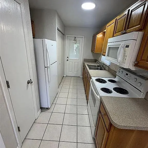 The Flats at Belleview — Photo 92