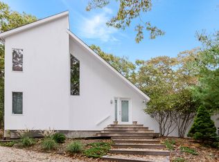 147 Sycamore Dr, East Hampton, NY 11937