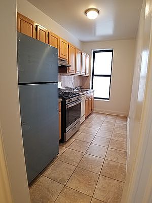4th image of 59 5th Ave APT 1