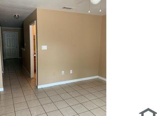 7621 County Road 2193 APT 13, Whitehouse, TX 75791