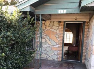 723 Barta Ave, Prague, OK 74864