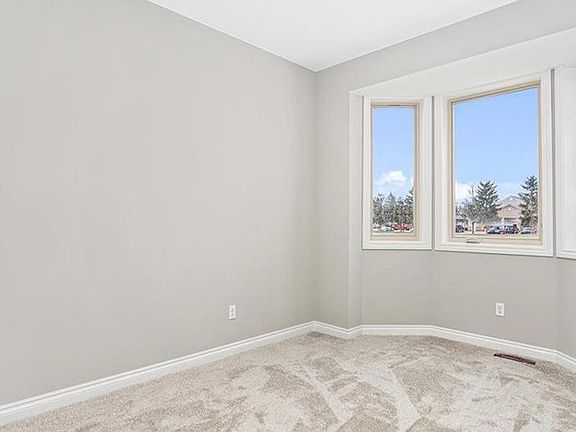 4th image of 47100 Rosevillage Ct