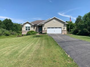 7244 Snow Ridge Ct SE, Alto, MI 49302