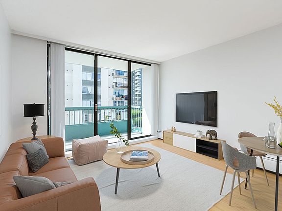 2nd image of 2324 W 1st Ave #1007