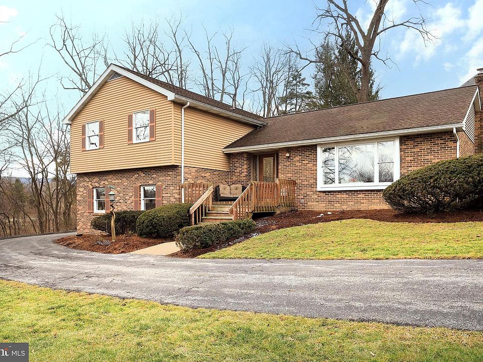 1st image of 1359 Sandpiper Dr