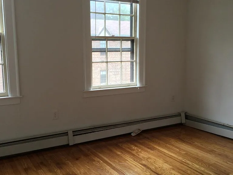 367 Alden Ave #2 — Photo 3