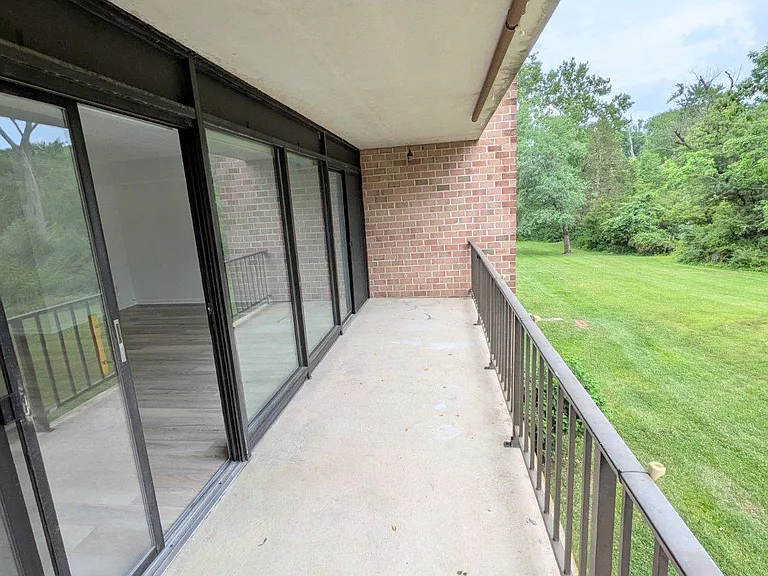 34 Hermitage Dr #34 — Photo 29