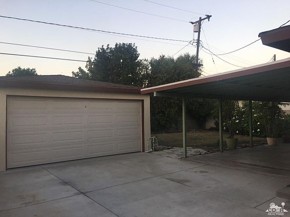 3rd image of 10647 Sparklett St E