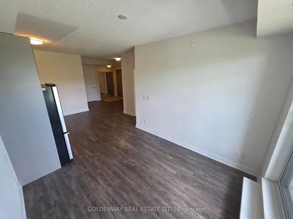 18 Uptown Dr, Markham, ON