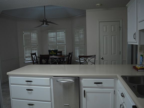 5th image of 509 Ercole Dr