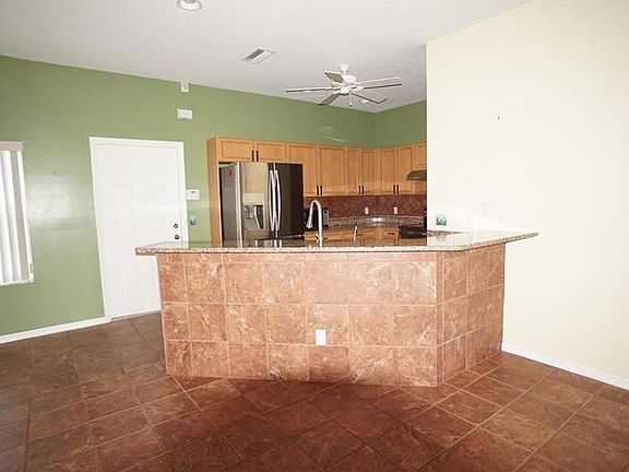 4th image of 1292 Green Oak Trl