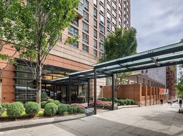 217 East 96th Street 30MN image 18 of 19