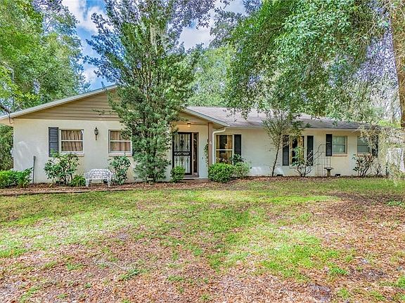 3rd image of 24 Lake Ruby Dr