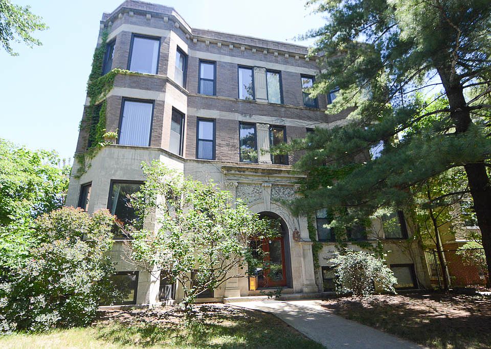 1st image of 4053 N Kenmore Ave #G
