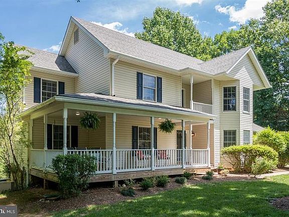 2nd image of 2437 Donnington Ct