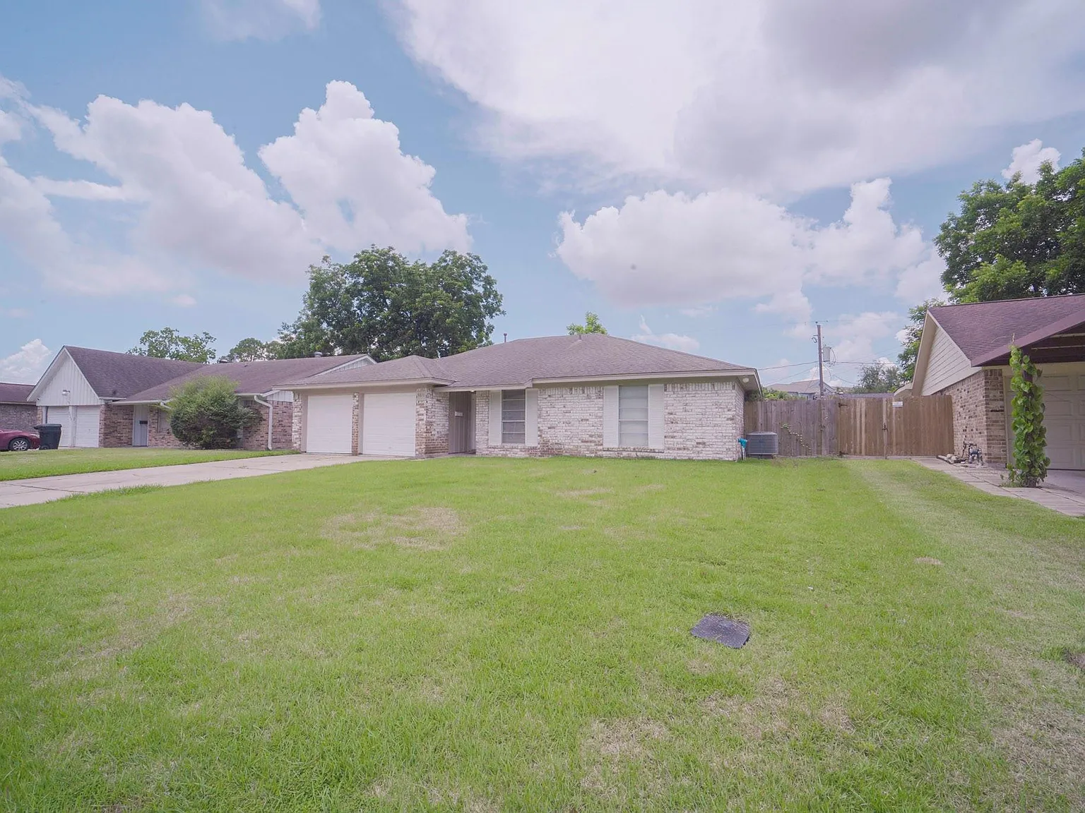 4 bed, 2.0 bath, 1524 sqft, $1,900 — Photo 3